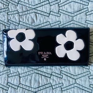 Prada SAFFIANO Patent Black Wallet with Flower Motif